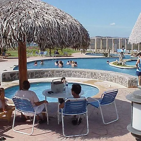 Ecoplaya Beach Resort
